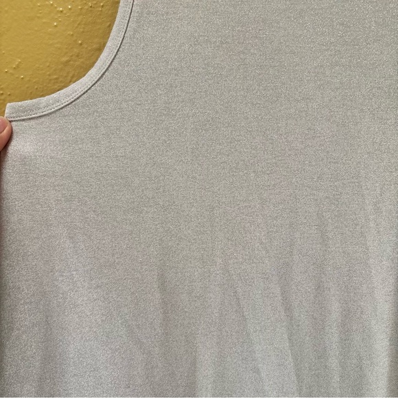 Old Navy luxe Light pink shine Top size M - Picture 3 of 5